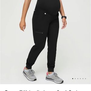 Figs maternity Zamora jogger scrub pants